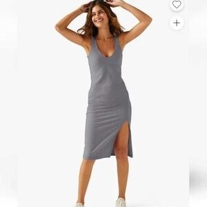 NWT‎ Beyond Yoga INSPIRE MIDI DRESS XS Sleeveless V Neck Side Slit Gray Athletic